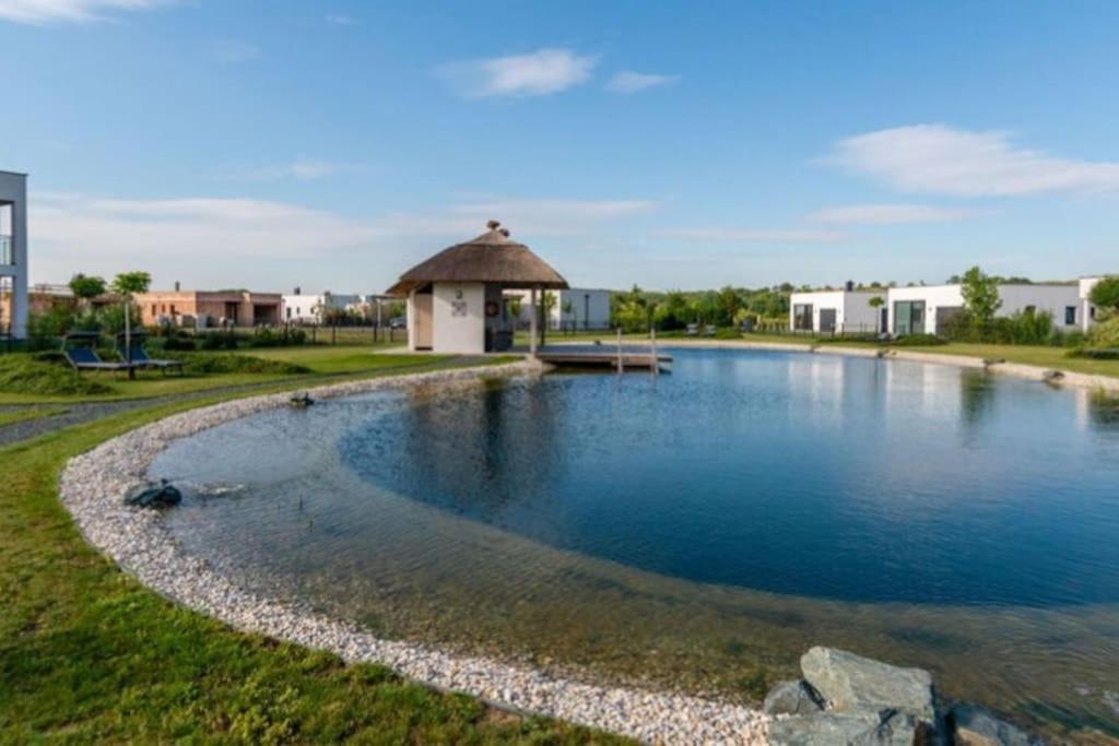 LUXUS Appartement am Golfplatz und Therme Lutzmannsburg Zsira Exterior foto